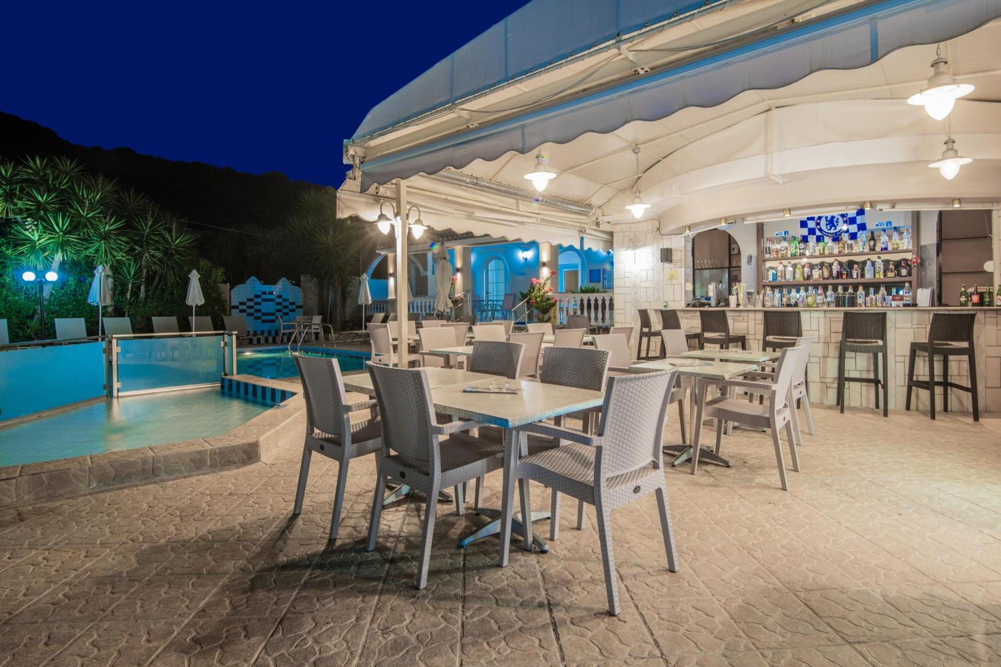 Daisy Hotel Планос Экстерьер фото